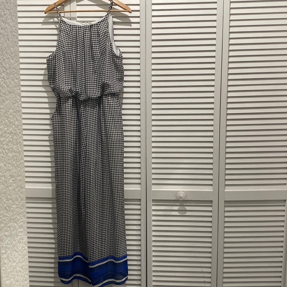 Jumpsuit by Tacera.